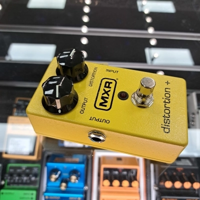 MXR Distortion+ 2